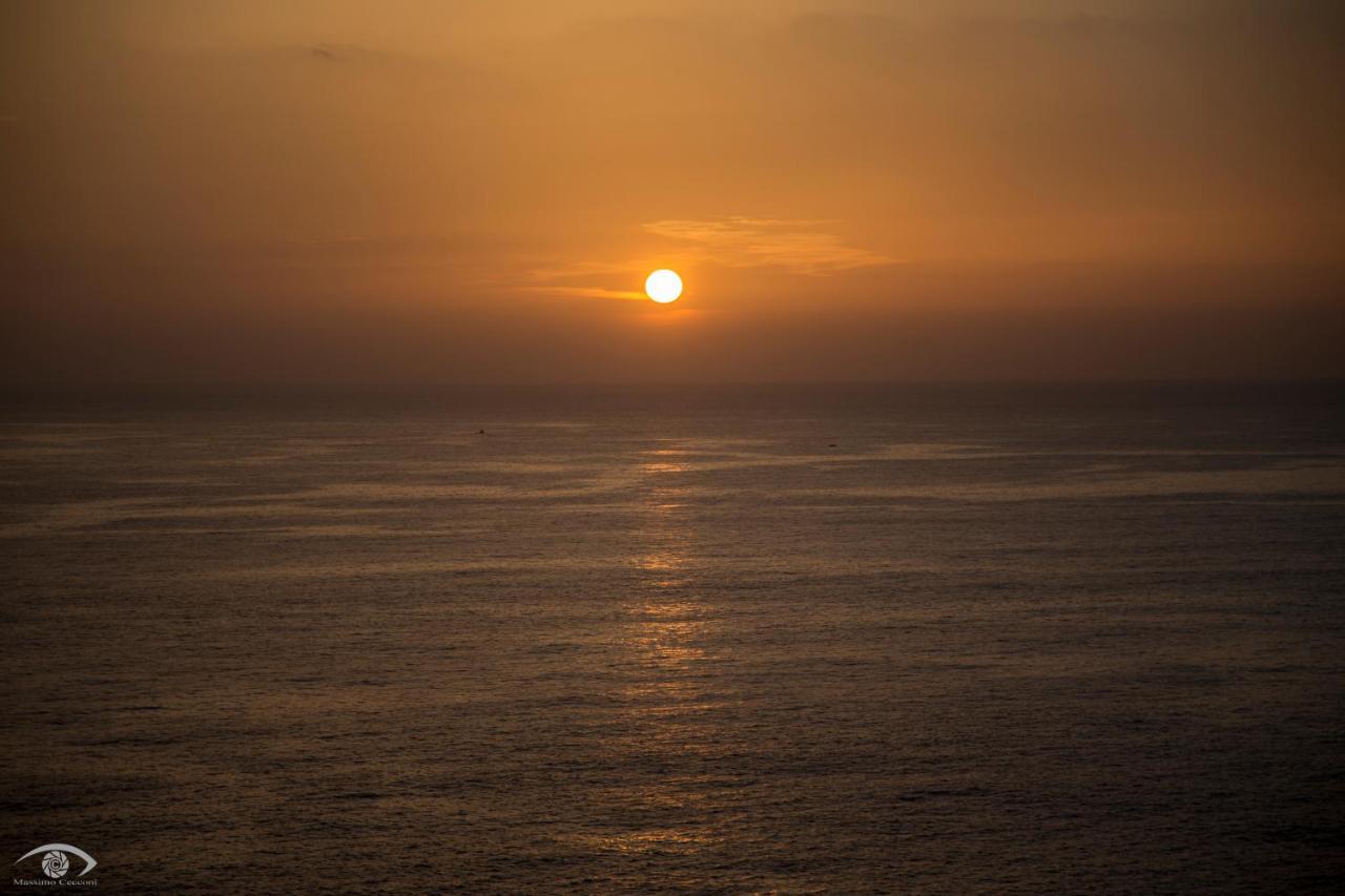Atlantic Dawn * Playa Cancajos.- BreNa Baja (la Palma)